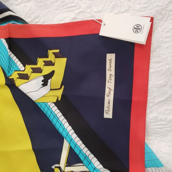 BNWT Tory Burch Pelican Reef Silk Neckerchief Scarf 100% Silk - Picture 2 of 5